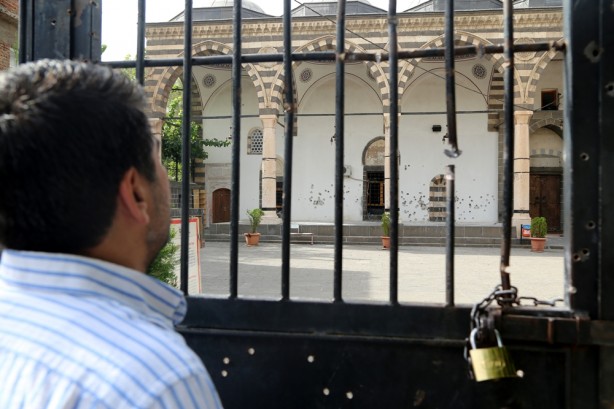 Foto - Terör saldırılarının şehirdeki tahribatı ortaya çıktı