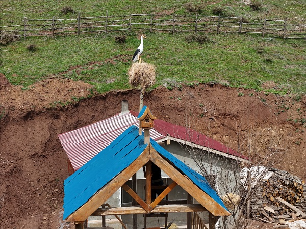 Foto - Terör sebebiyle tek etti 25 yıl sonra döndü! Şimdi onların dönmesini bekliyor