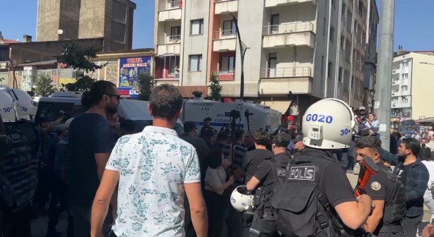 Foto - Terör seviciler polise taşla saldırdı