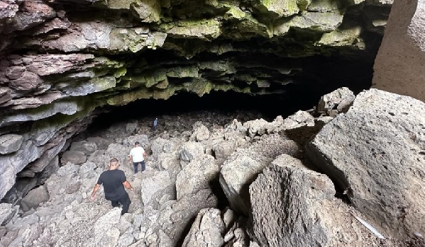 Foto - Terörden temizlendi ziyaretçi akınına uğruyor! Bu mağara göz kamaştırıyor