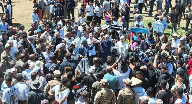 Foto - Teröre veda festivale merhaba! Hakkari'nin Yüksekova ilçesinde düzenlenen Cilo Festivali'ne 30 bin kişi katıldı