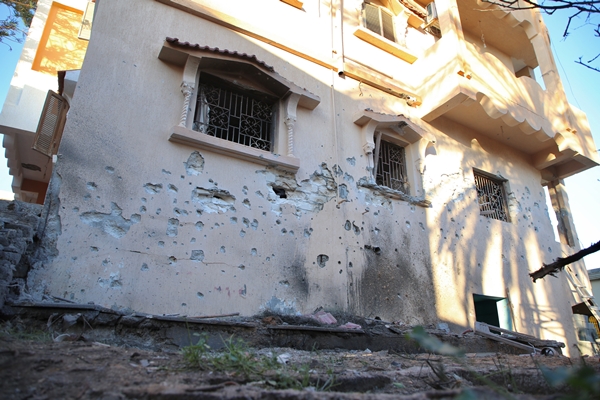 Foto - Terörist Hafter tarihi kenti harabeye çevirdi