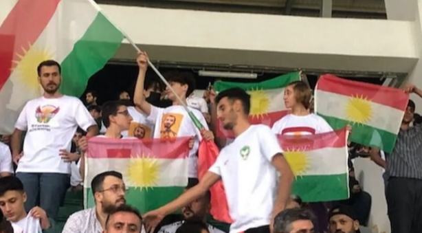 Foto - Terörist her yerde teröristtir! Terörist sadece dağda aranmaz