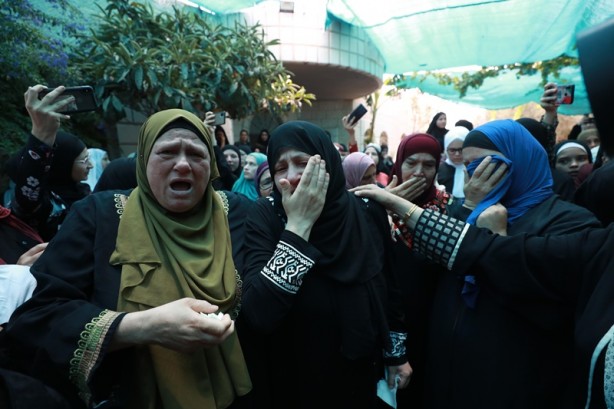 Foto - Terörist İsrail askerleri katletti! Filistinli çocuk toprağa verildi