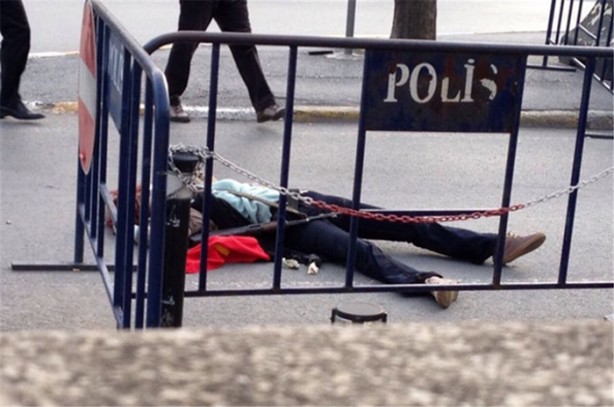 Foto - Teröristler işte bu silahı kullandı