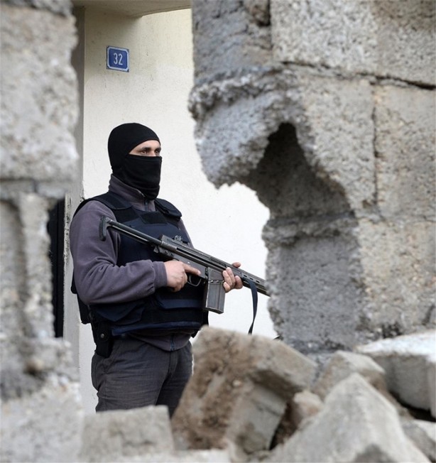 Foto - Teröristler köşeye sıkıştırıldı