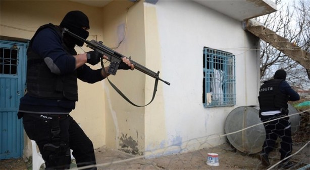 Foto - Teröristler köşeye sıkıştırıldı