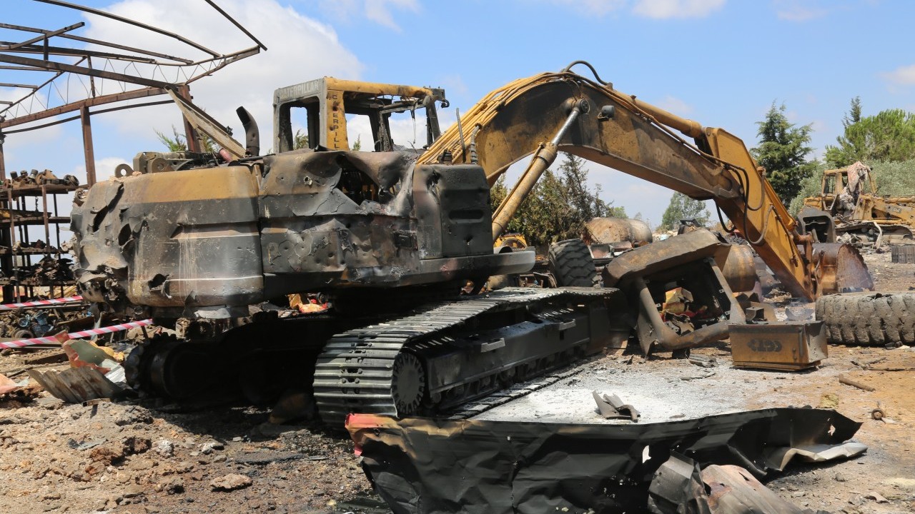 Teröristler Lübnan'ı vurdu, Suriyeli adam öldü