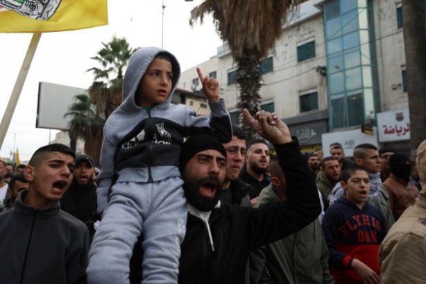 Foto - Teröristler şehit etti! İki Filistinli toprağa verildi