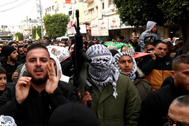 Foto - Teröristler şehit etti! İki Filistinli toprağa verildi