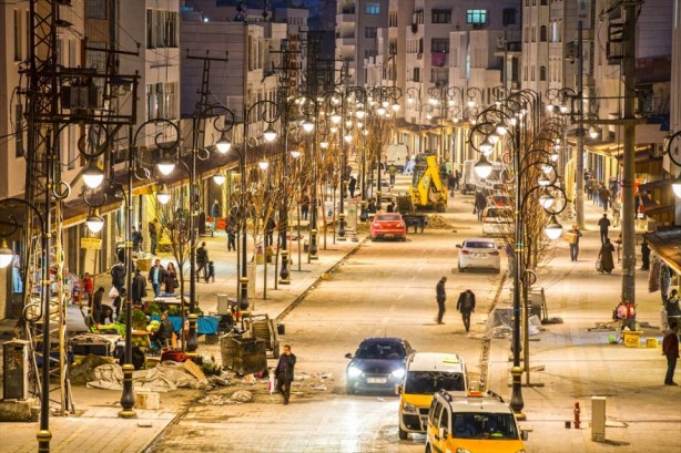 Foto - Teröristler tahrip etti devlet yeniden ayağa kaldırıyor