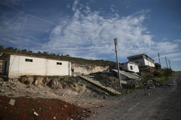 Foto - Teröristler terk ettikleri binalara patlayıcı tuzaklamış