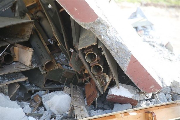 Foto - Teröristler terk ettikleri binalara patlayıcı tuzaklamış
