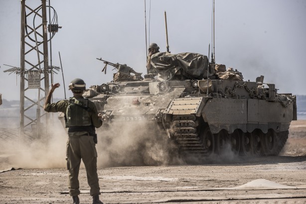 Foto - Teröristler yığınak yapıyor