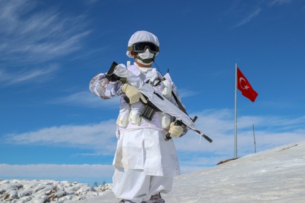 Foto - Teröristlere aman verilmiyor! O anlar böyle yayınlandı