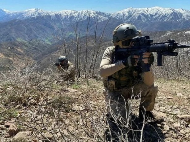 Foto - Teröristlere torba yetişmiyor! Sözde ‘doğu cephesi’ çökertildi