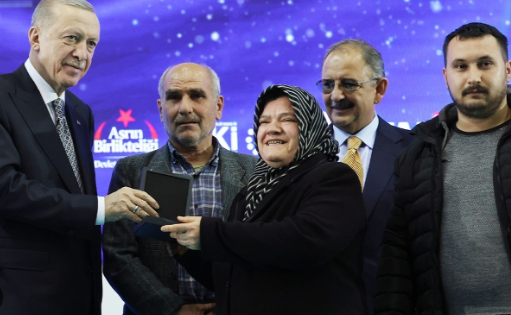 Foto - Teröristlerin en büyük siyasi hamisi CHP yöneticileridir