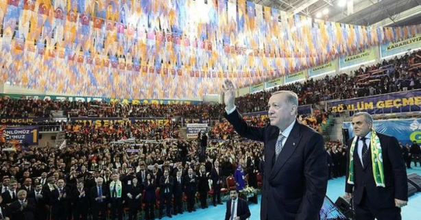 Teröristlerin en büyük siyasi hamisi CHP yöneticileridir