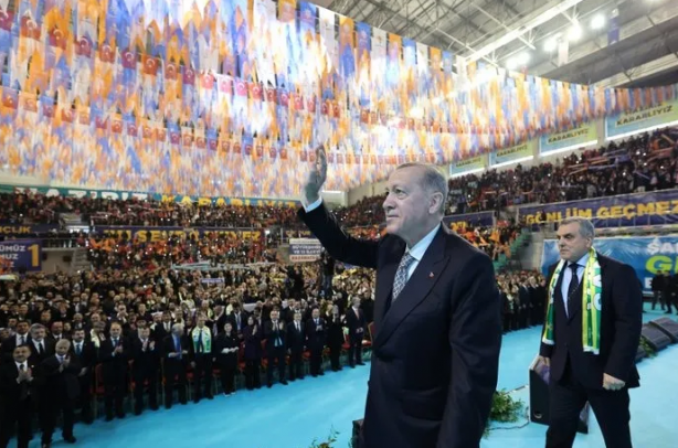 Foto - Teröristlerin en büyük siyasi hamisi CHP yöneticileridir