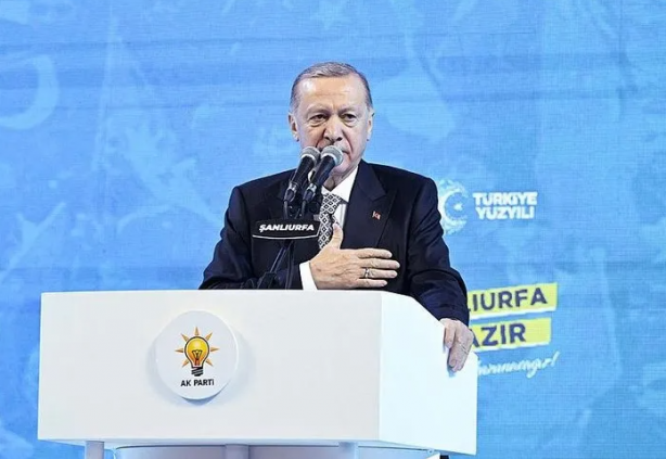 Foto - Teröristlerin en büyük siyasi hamisi CHP yöneticileridir