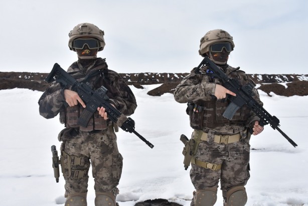 Foto - Teröristlerin korkulu rüyası PÖH'ler böyle görüntülendi