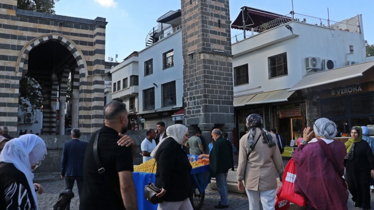Foto - Terörsüz Türkiye süreci meyve veriyor! Diyarbakır'daki değişimin en net fotoğrafları