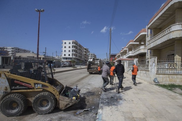 Foto - Terörün izleri siliniyor, yüzler yeniden gülüyor