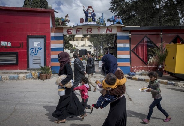 Foto - Terörün izleri siliniyor, yüzler yeniden gülüyor