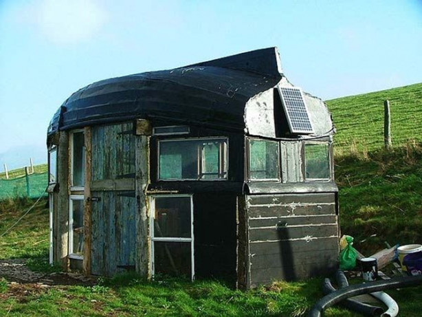 Foto - Ters çevrilmiş tekne evlerde yaşıyorlar