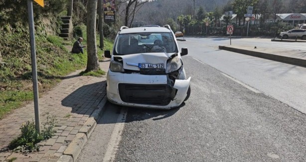 Foto - Ters yönden topukladı! Böyle Olur Ekrem’in Yönettiği İETT