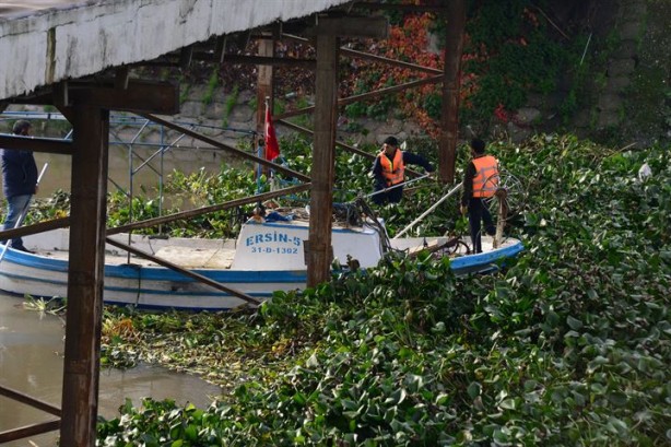 Foto - Tersine akan nehir görünmez olmuştu şimdi temizleniyor