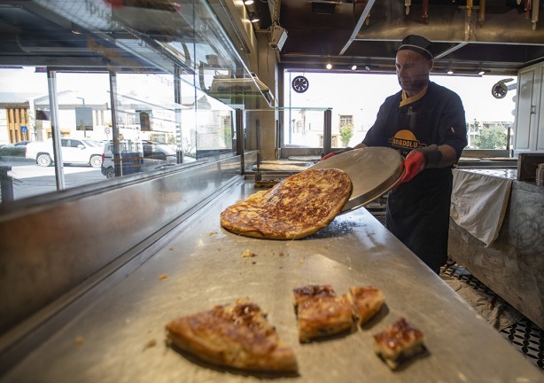 Foto - Tescilli lezzetleri dört bir yana pazarlıyor
