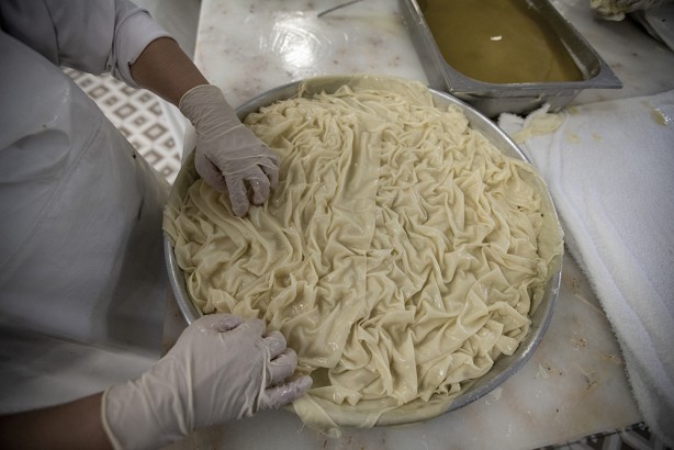 Foto - Tescilli lezzetleri dört bir yana pazarlıyor