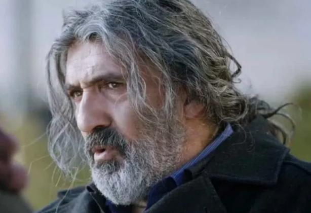 Foto - Teşkilat oyuncusu ‘zıvanadan çıktılar’ diyerek isyan etti! ‘O cenahtan ayrıldım’