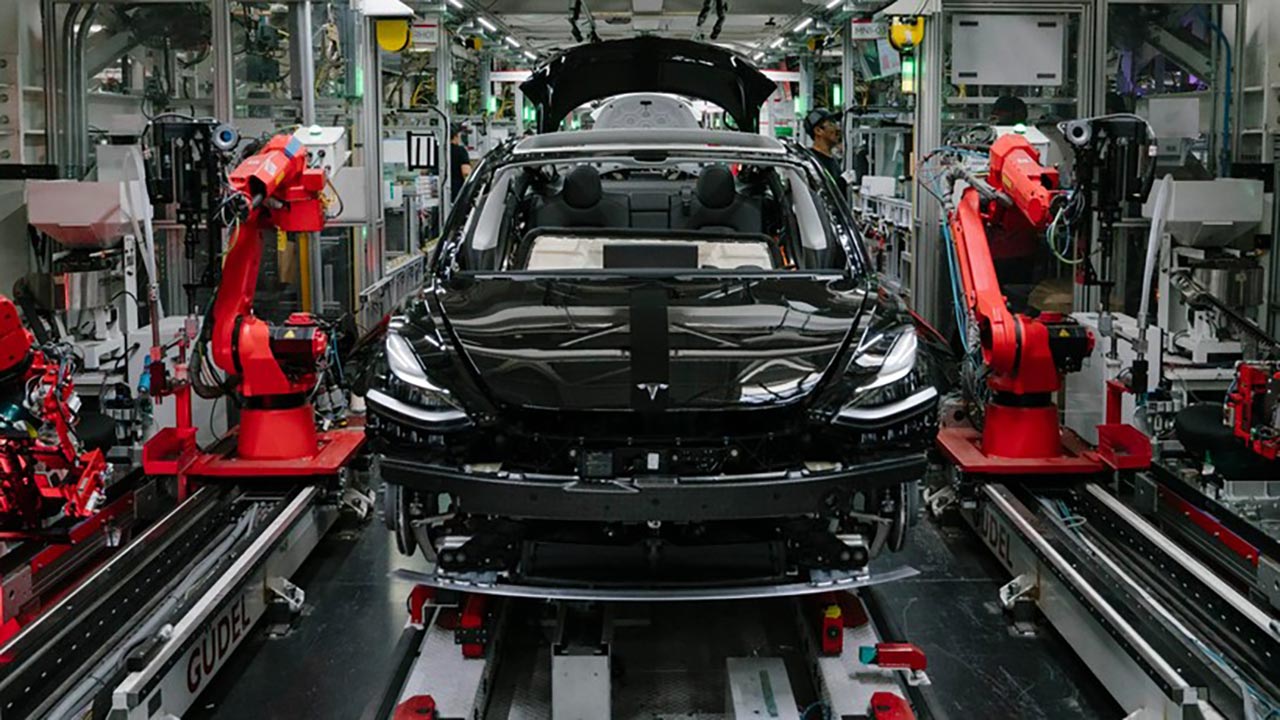 Foto - Tesla, 376 bin aracını geri çağırıyor! O sorun direksiyonda tespit edildi