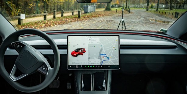 Tesla ağır yara alıyor! Rakipleri atağa geçti