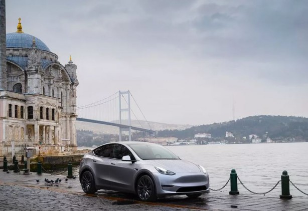 Foto - Tesla Avrupa'nın devlerine toz yutturdu