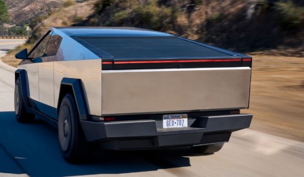 Foto - Tesla Cybertruck'ı dünyaya yaymayı planlıyor! Türkiye’ye gelecek mi?