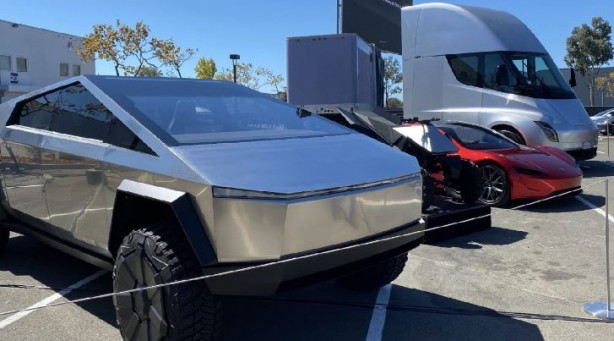 Foto - Tesla Cybertruck'ı dünyaya yaymayı planlıyor! Türkiye’ye gelecek mi?
