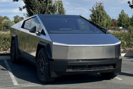 Tesla Cybertruck'ın Türkiye satış fiyatını hesapladılar! Duyan 'yok artık' diyecek