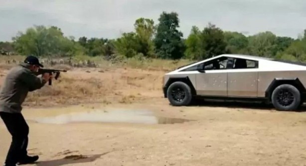 Foto - Tesla Cybertruck'ın Türkiye satış fiyatını hesapladılar! Duyan 'yok artık' diyecek