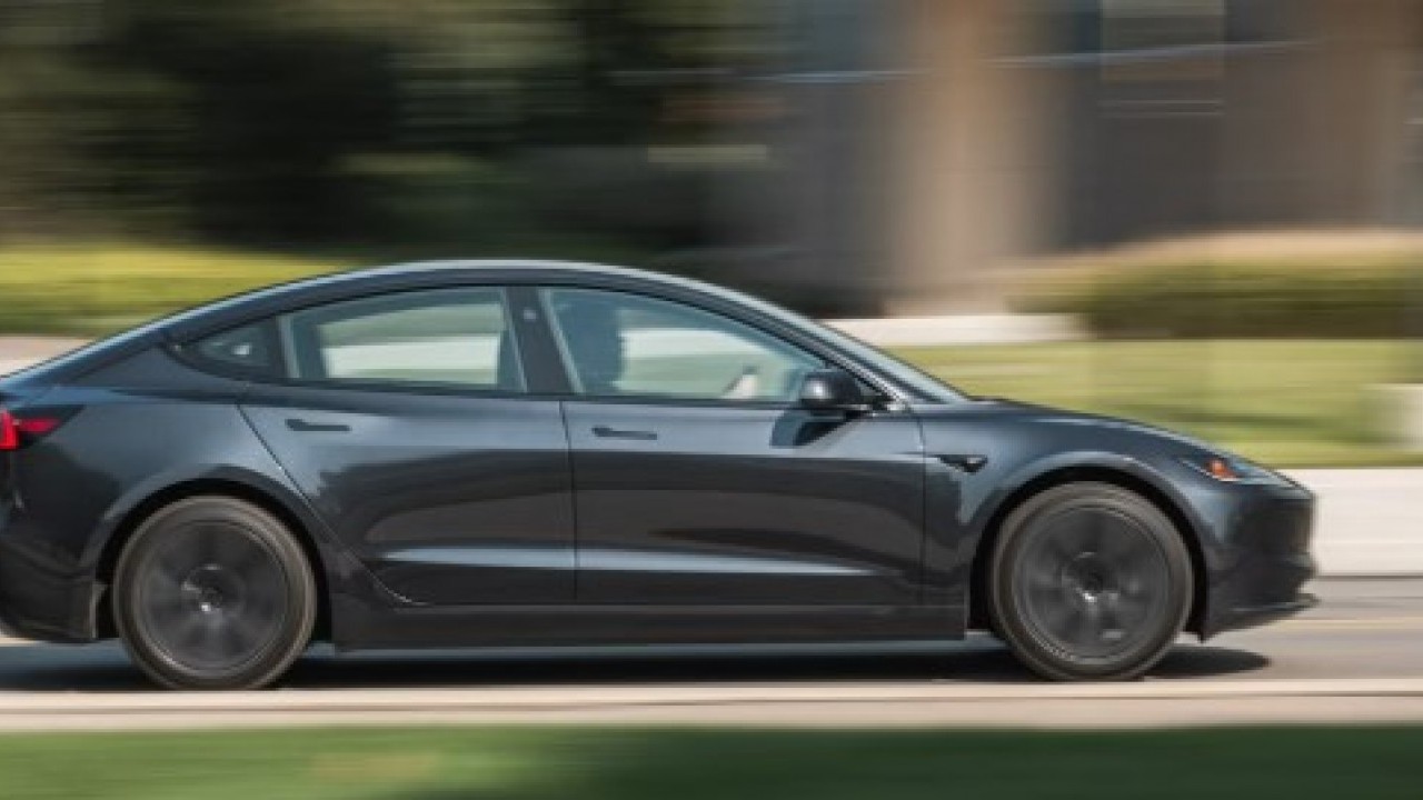 Foto - Tesla en uzun menzilli modelini tanıttı: İşte özellikleri!