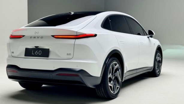 Foto - Tesla Model Y rakibinden şok indirim! Fiyatı 744 bin liradan başlıyor