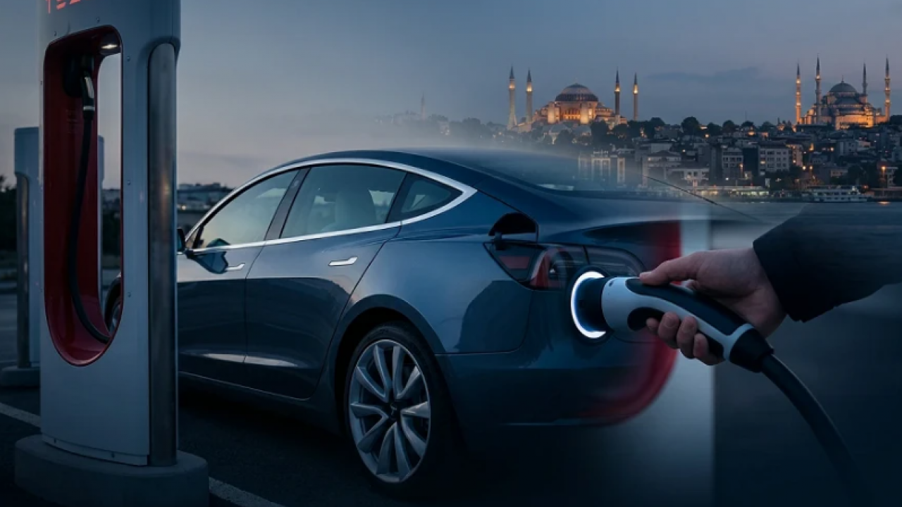 Tesla sahiplerine bir şok daha : Fiyatlara ikinci kez zam geldi!