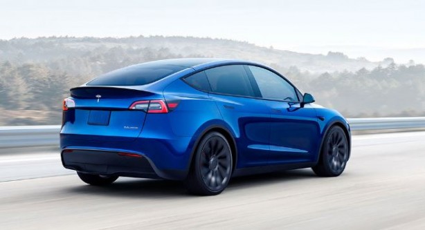 Foto - Tesla, Türkiye güncel fiyat listesi!