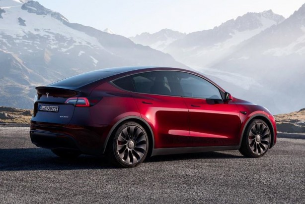 Foto - Tesla ucuz otomobil için düğmeye bastı