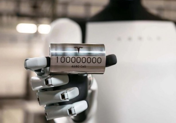 Tesla, yeni bataryalar peşinde