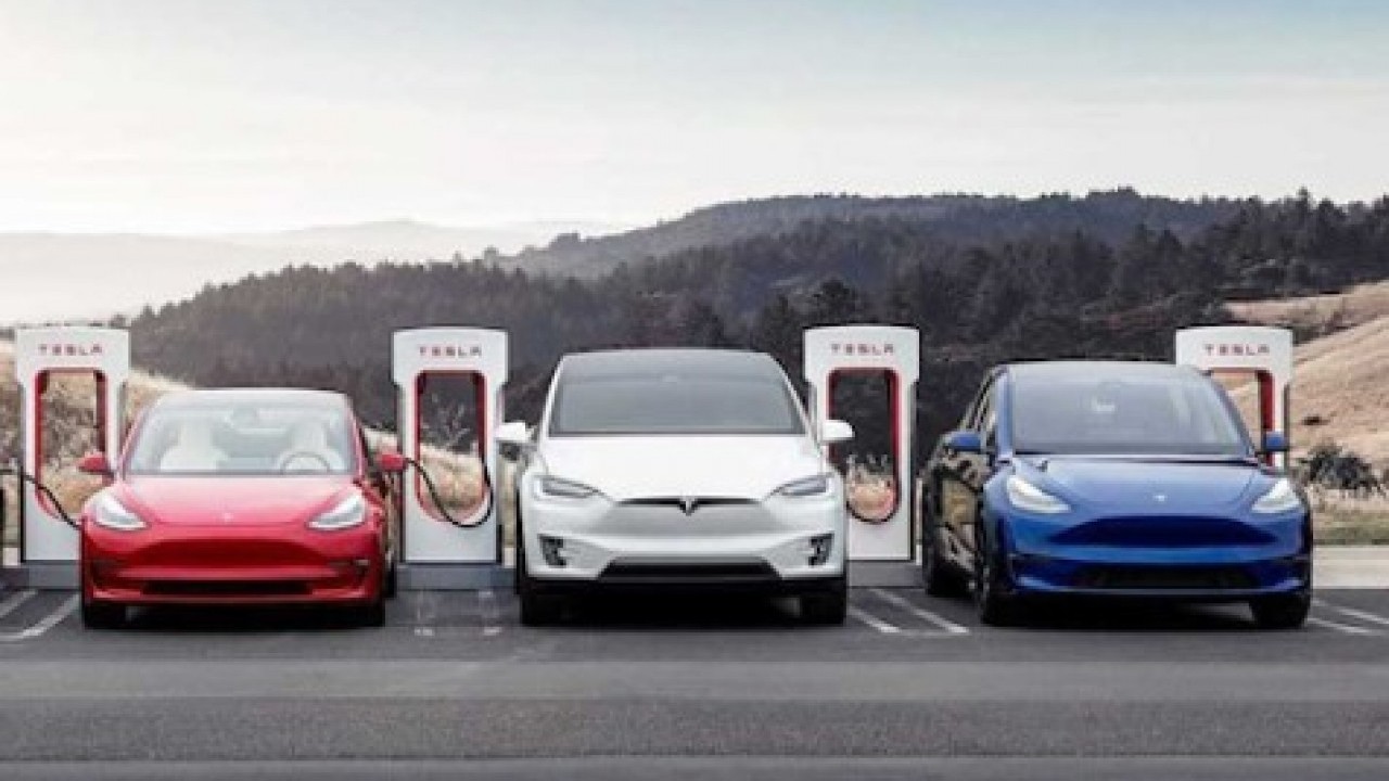 Foto - Tesla zam kararı! Daha maliyetli olacak diyerek duyurdular!