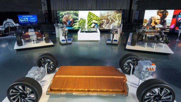 Foto - Tesla'dan dev batarya fabrikası kararı! Elektrikli otomobilleri yaygınlaştıracaklar