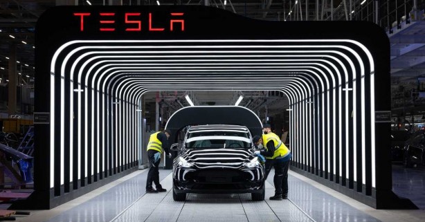 Foto - Tesla'dan dudak uçuklatan satış